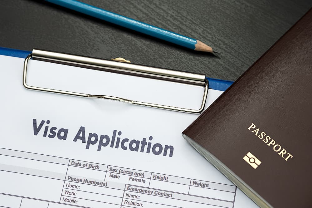 A client visa application Immigrate to Canada from UAE