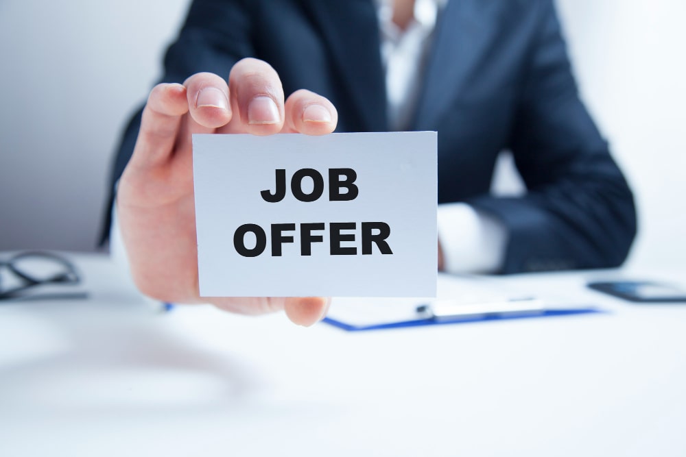 An employer providing a employment offer to a new employee